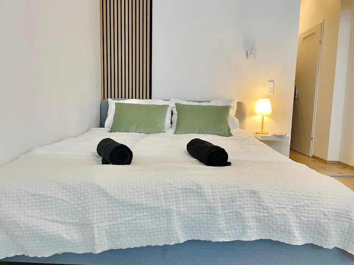 Stylish & Calm Apartment With Easy Access Vídeň